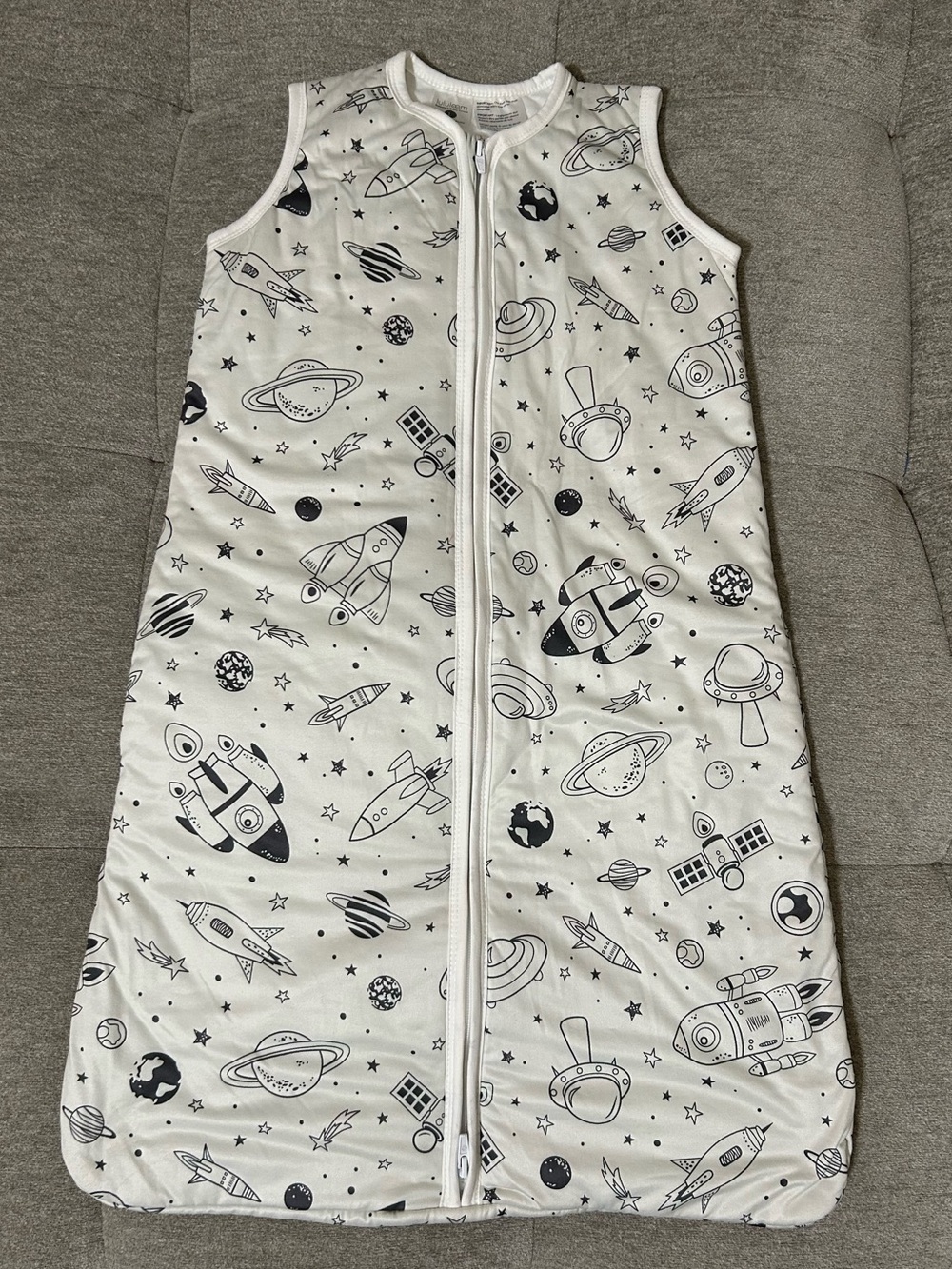 Sleeveless White Space-Print Sleep Sack